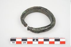 Foto von Bronzearmreif (NHMW-PRAE-025805)